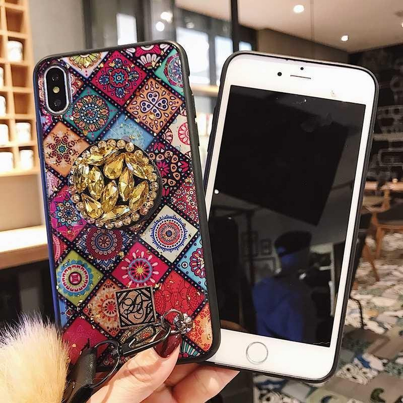 Funda Mandala Para iPhone + Mica + Pompon Charm Mujer Correa